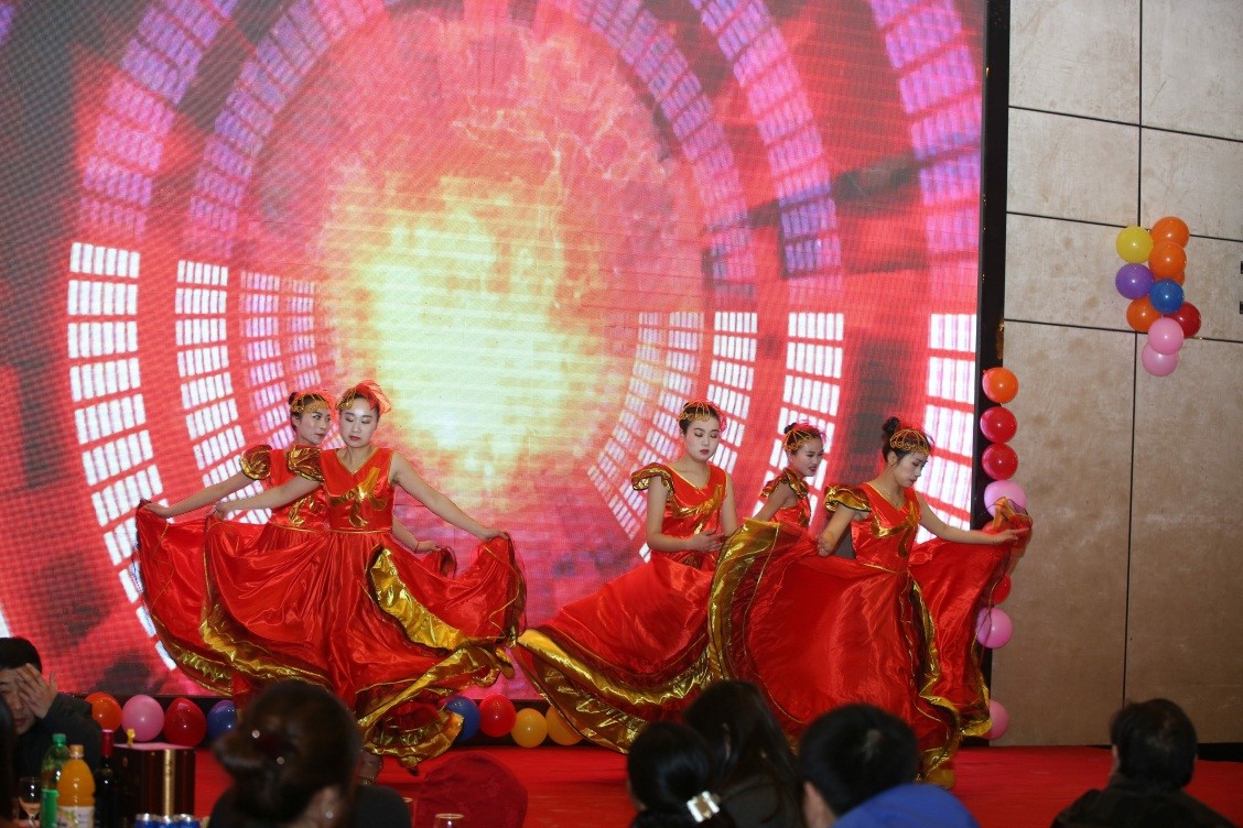 安徽得潤電氣2016迎新晚會(huì)（www.weilaibao.cn）全國統(tǒng)一客服熱線：400-0551-777