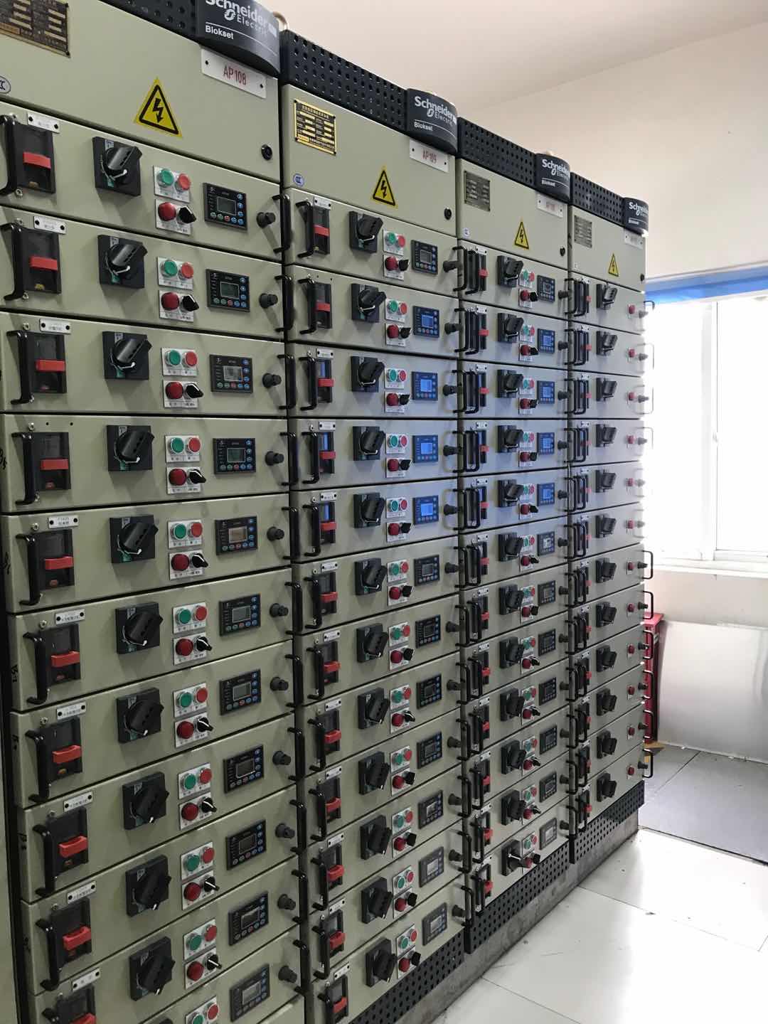 出口低壓配電柜 得潤(rùn)電氣 400-128-7988